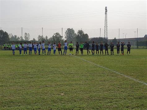 Corriere Di Bologna Granamica Zola L Arbitro Assegna Il Rigore Ma L