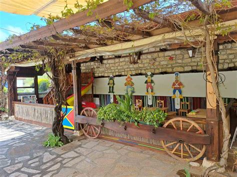 Галерия Барите | Селски и Еко Туризъм - комплекс Барите