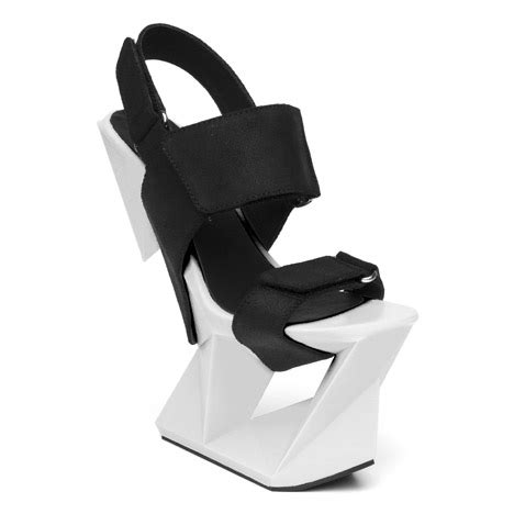 United Nude Unveils Ice Shoes With Eight Inch 3D Printed Heels