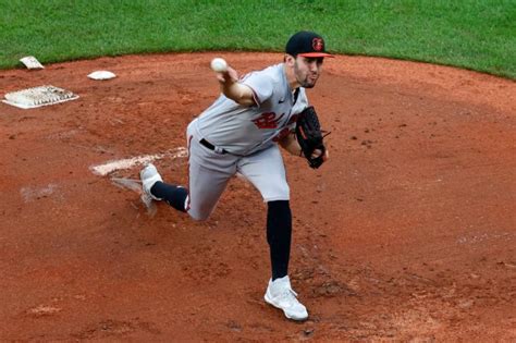 Orioles Fail To Finish Off Sweep Of Red Sox With Sloppy 7 3 Loss