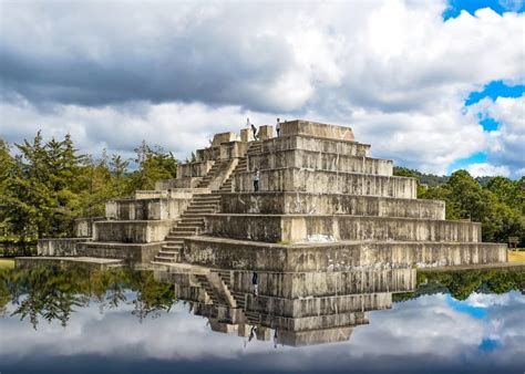 Sitio Arqueológico Zaculeu Imperio Chapin