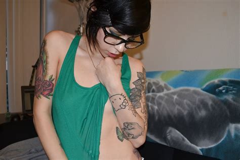 Unknown Pretty Tatooed Woman ZB Porn