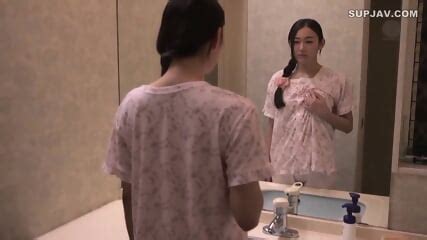 Mature Woman Has Sexy Desires Of Lustfull For Man Next Door J7U5X2MR Sho Nishino