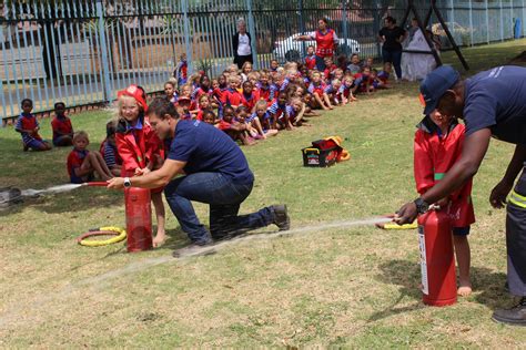 Die Laerskool Môrewag Se Jongspan Leer Van Veiligheid Brakpan Herald