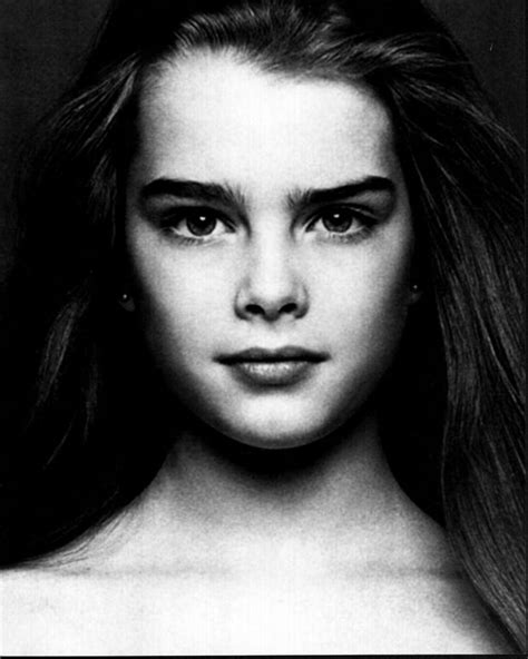 Brooke Shields Close Up Black And White Photo Print X Item