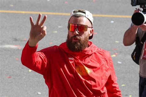 Report Travis Kelce Exploring Big Moves Outside Of Football The Spun