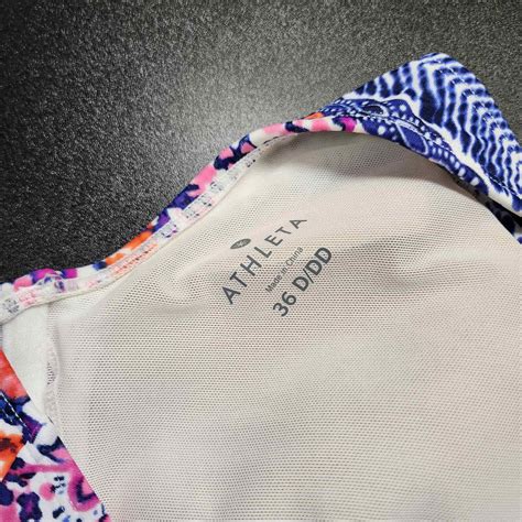 ATHLETA Ipanema Tara Twist Halter Bikini Top Blue Pin Gem