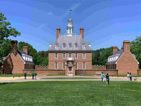 Exploring Colonial Williamsburg: The History, the People, and the ...