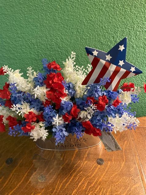 Independence Day Flower Arrangement 4th Of July Patriotic Etsy