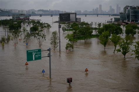 南韓中部豪雨已知12死14失蹤 多處發生洪水與土石流 國際 自由時報電子報