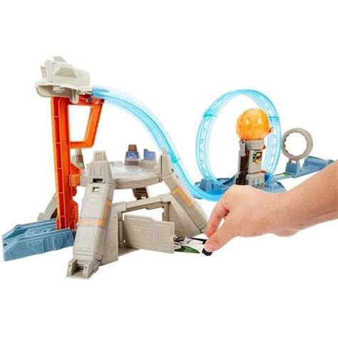 Pista Hot Wheels Desafio Hiperloop do Buzz Lightyear Disney Pixar Mattel HGP90 em Promoção