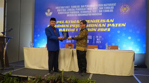 Resmi Dibuka Unismuh Makassar Tuan Rumah Pelatihan Penulisan Dokumen