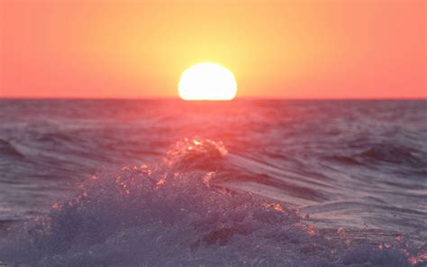 空镜头视频素材 海浪大海红日太阳落日 素材分享 Bilibili B站 无水印视频解析——6li6在线工具箱