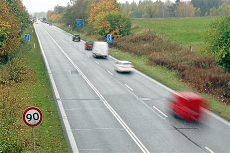 Hiller D F R Ny Motorvej Der G R Helt Til Hiller D Og Ombygget