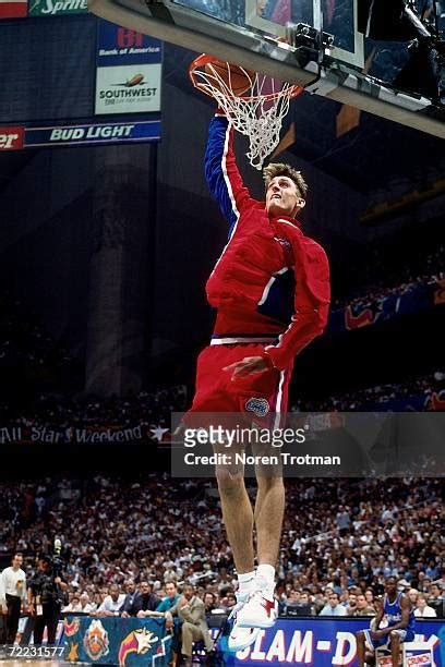 1996 Nba Dunk Contest Photos and Premium High Res Pictures - Getty Images