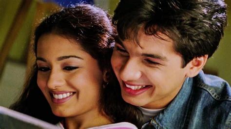 10 Bollywood Romantic Movies That Inspire Us To Fall In Love — The ...