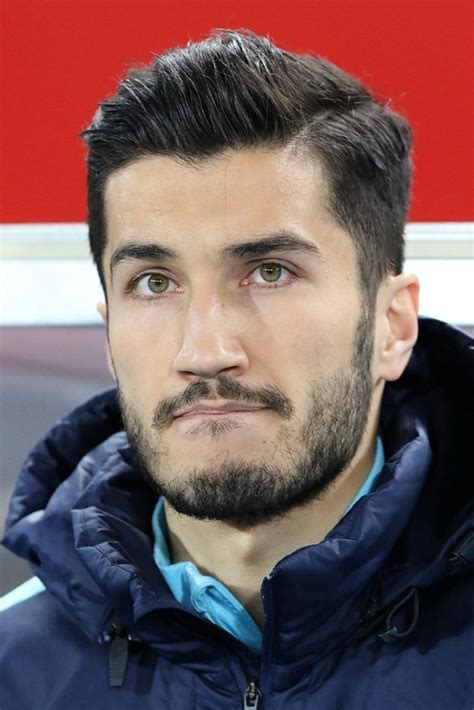 Den Neuen BVB Cheftrainer Nuri Sahin Als Klub Legende Zu Bezeichnen Ist