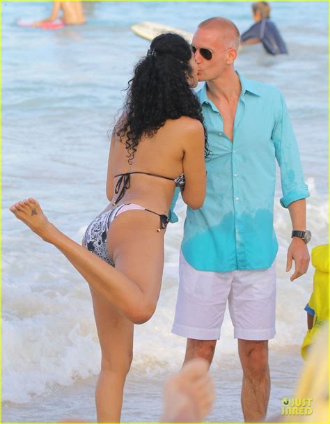 Kimora Lee Simmons Sexy Bikini Mama In St Barts Photo 3017746