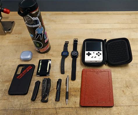 Working on blacking out my EDC - M/29/Automation Tech : r/EDC