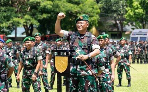 Prajurit Kodam Pattimura Ikuti Apel Kesiapsiagaan TNI AD