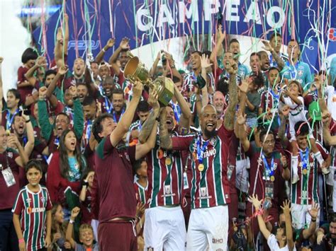 Chocolate De P Scoa Fluminense Goleia O Flamengo E Bicampe O Carioca