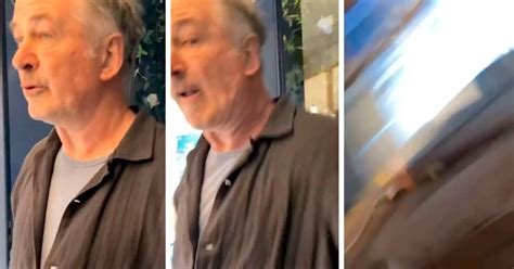 Vídeo mostra Alec Baldwin dando pancada em celular de mulher que o