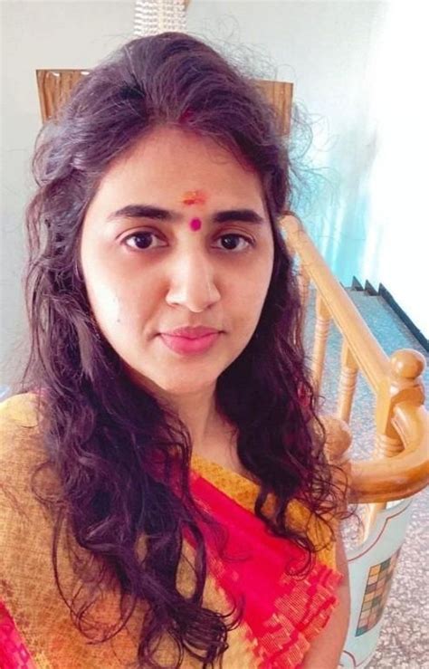 CALL GIRL TELUGU INDEPENDENT COLLEGE GIRL AUNTY SEX SERVICE Kukatpally