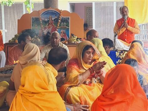 Hundreds Recite Mantras In Panch Kundiya Mahayagya Kanya Bhoj Ends