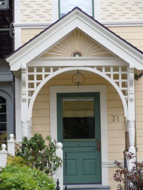 Sunburst Motif On Portico Roof Porch Remodel Architectural Details