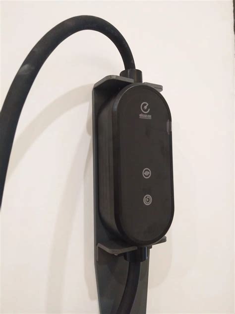 Daşına Bilən Stansiyalar ELCAR EVA07B (AVTO) 7.4kW • ELCAR