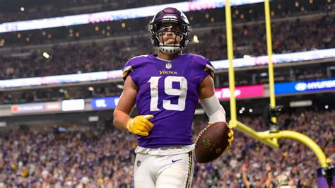 Vikings, Adam Thielen Restructure Contract