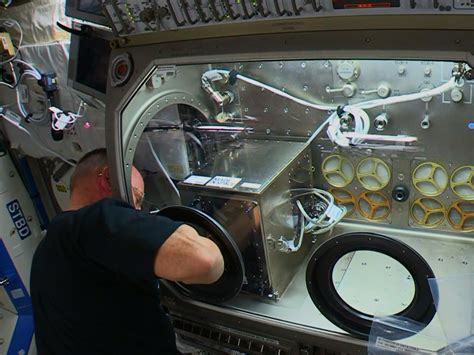 World S First Zero Gravity 3D Printer Installed On Space Station Space