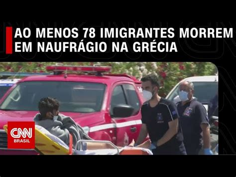 Guarda Costeira da Itália encontra dois mortos e resgata 57 imigrantes