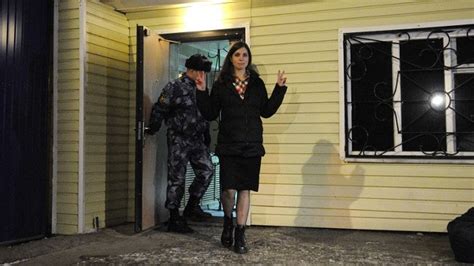 Tout juste libérées les deux Pussy Riot ne désarment pas