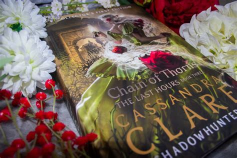 Book Review Chain Of Thorns By Cassandra Clare