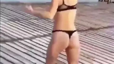 Free Funny Fails Porn Videos Xhamster