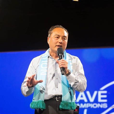 thach nguyen net worth  age marriage height  biography