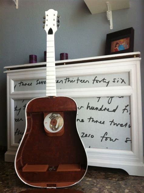 16 Creative Ways to Recycle Old Guitar into Home Décor Items