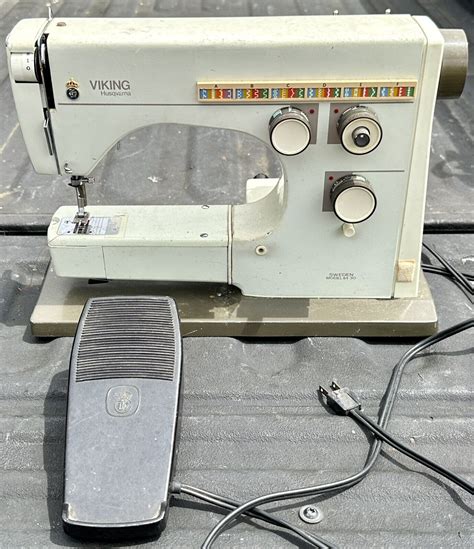 Vintage Husqvarna Viking Sewing Machine H C W Fr Runs