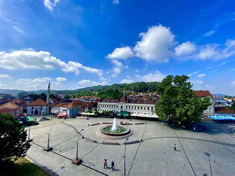 I Ti Mo E Biti Ta Osoba Danas Mirno Okupljanje Gra Ana Na Trgu