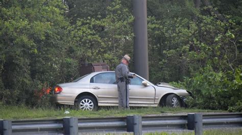 Islip Terrace Man Dies In Southern State Parkway Crash Cops Say Newsday