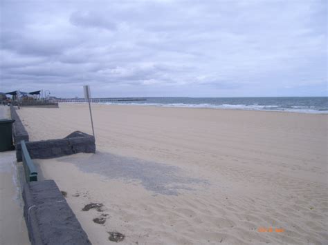 SOUTH MELBOURNE - Beach in Albert Park Port Phillip VIC - SLS Beachsafe