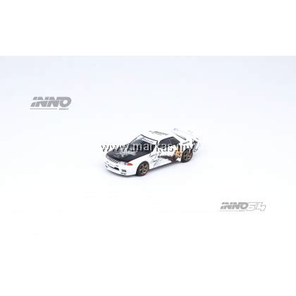 PO INNO MODELS INNO64 X TINY 1 64 NISSAN SKYLINE GT R R32 BRUCE LEE