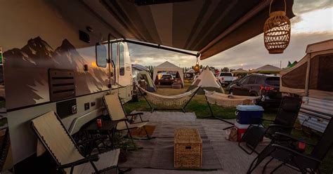 Castle Crossing Beyond Wonderland At The Gorge