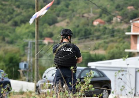 Policia po vazhdon hetimet hyrja në fshatin Banjskë akoma e bllokuar