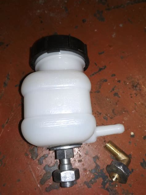 Шприцевание самотёком — ГАЗ Газель, 2,6 л, 2008 года | своими руками ...