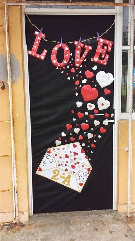 34 The Best Valentine Door Decorations Magzhouse