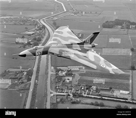 Aviation - Vulcan Bomber - RAF Coningsby, Lincolnshire Stock Photo - Alamy