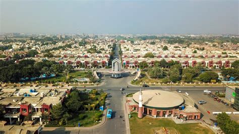 Bahria Town Lahore