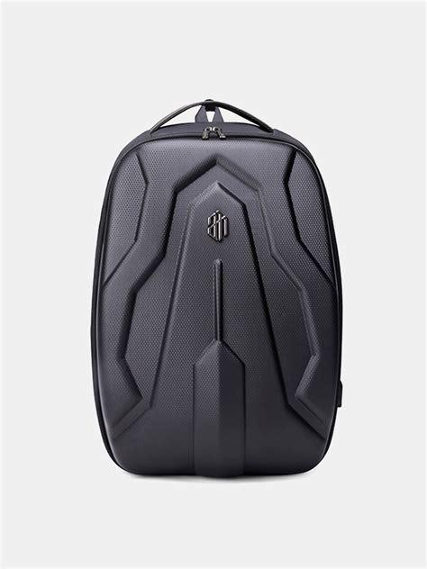 Arctic Hunter Backpack Wintertime